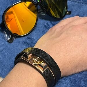 Simple Chic Black Wrap Bracelet Beach Chill Cute